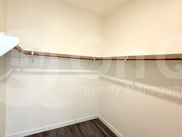 1195 E Gail Dr — Photo 19