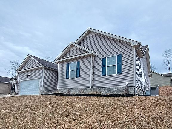 2nd image of 40 Mallard Ln