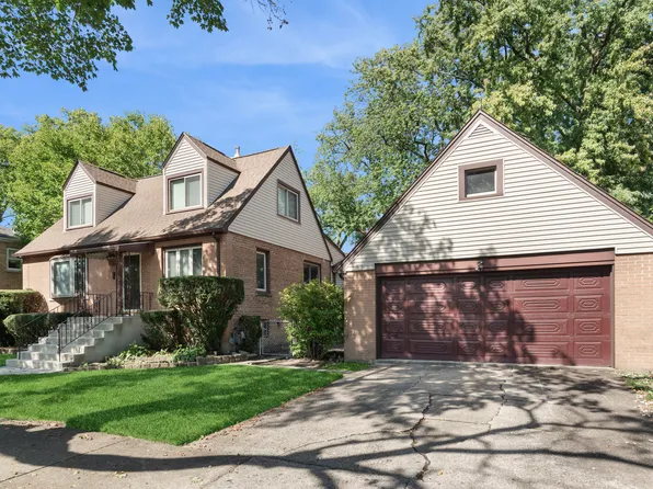 3850 Hull St, Skokie, IL 60076