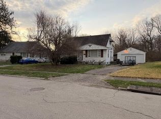 1098 Rydale Rd, Dayton, OH 45405