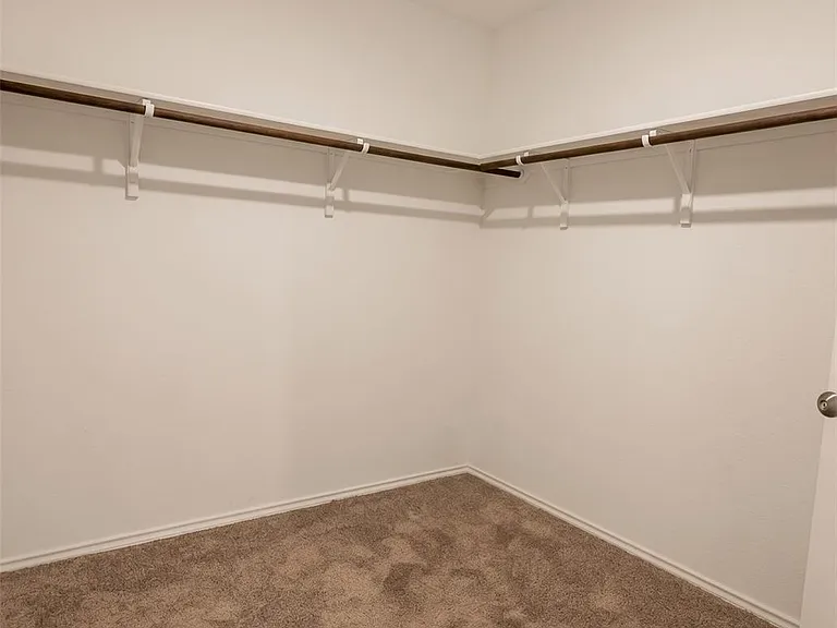 2540 Sweet Olive — Photo 10