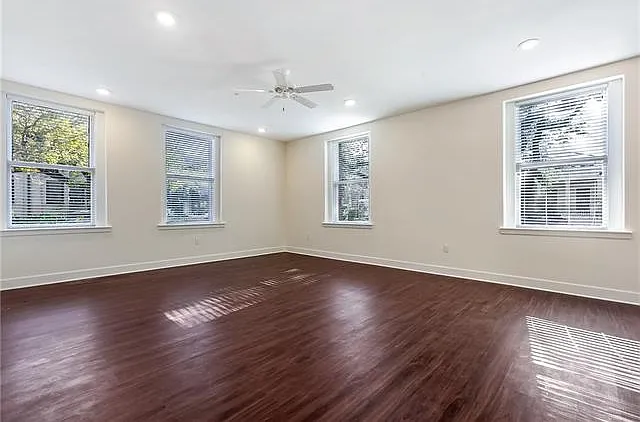 2 bed, 2.0 bath, 920 sqft, $2,000 — Photo 4