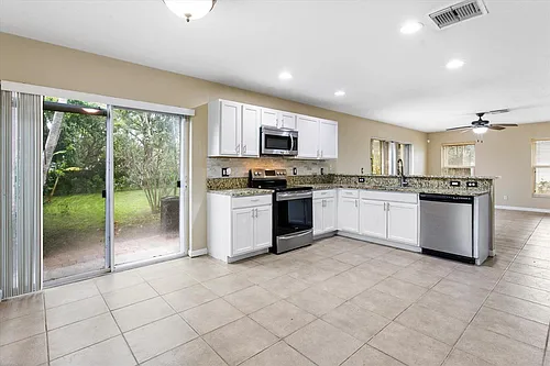 1533 Rialto Dr Photo 1
