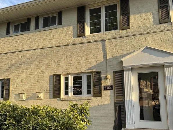 5364 Pooks Hill Rd, Bethesda, MD 20814