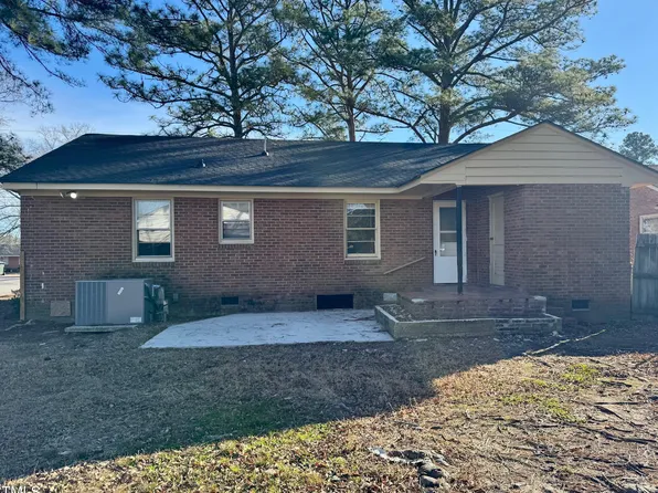 319 Forrest Rd W, Wilson, NC 27893