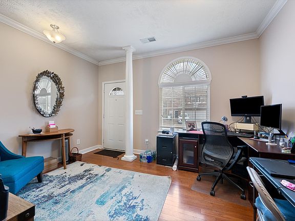 5th image of 5210 Southfork Blvd