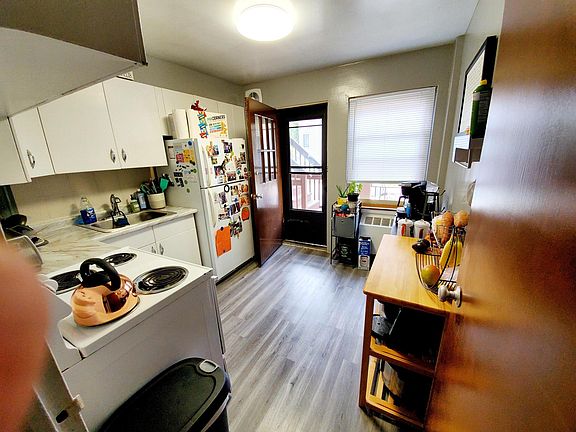 5th image of 2100 W Farragut Ave #1K-23