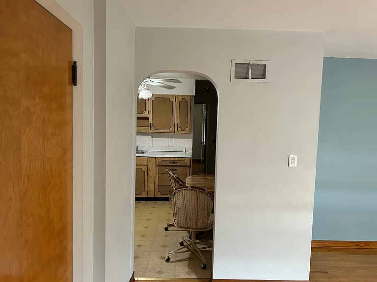 9552 Dulles Ct — Photo 8