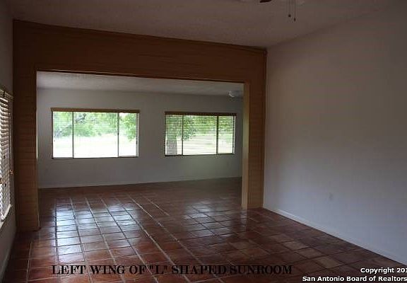 4th image of 9047 E Loop 1604