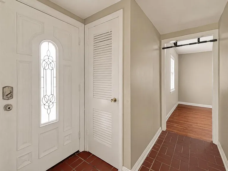 207 Eldridge Rd — Photo 3
