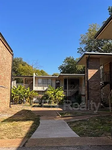 151 N Belvedere Blvd Photo 1