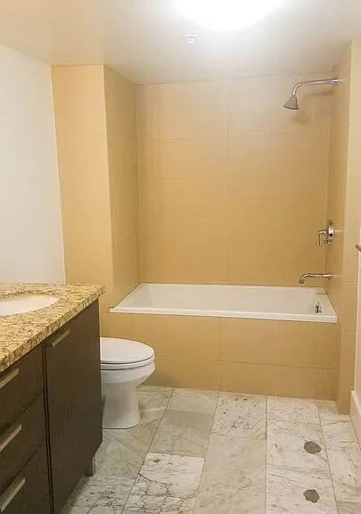 460 S Spring St #101 — Photo 15