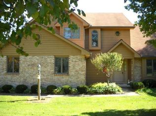 220 Vanessa Dr, West Alexandria, OH 45381