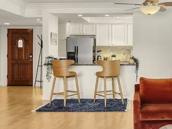 400 N Sunrise Way APT 239