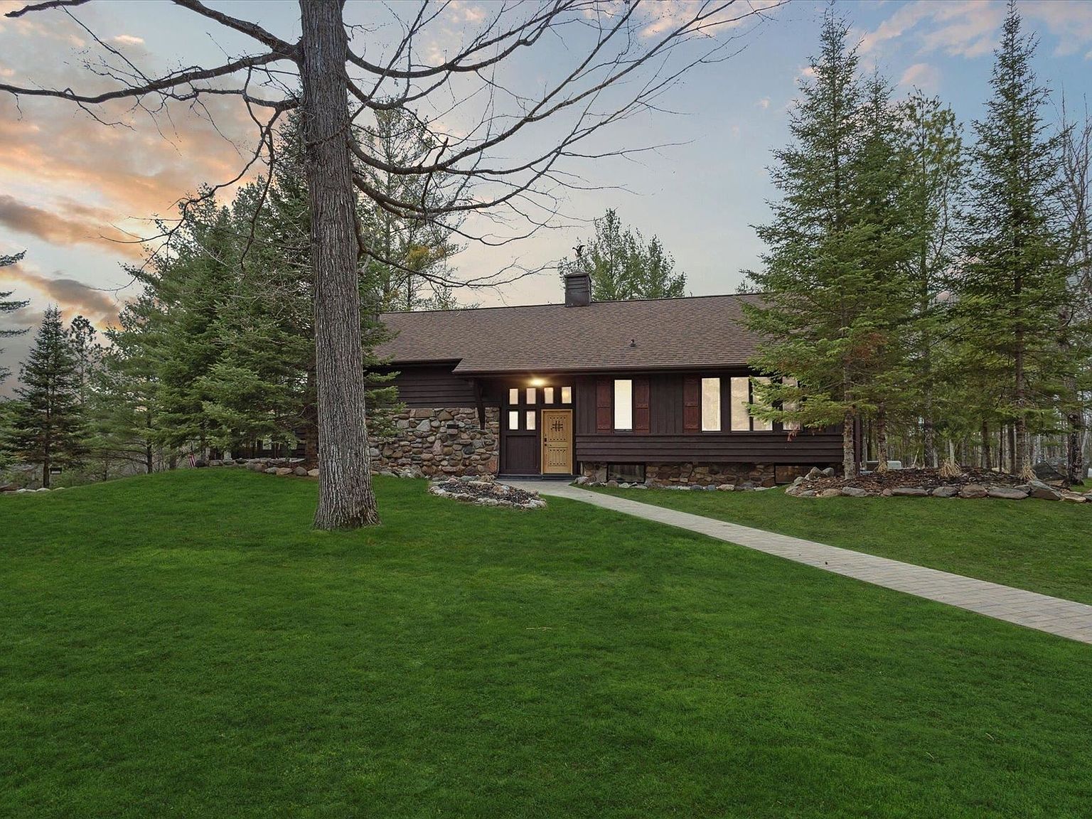 W9835 Miscauno Island Ln, Daggett, MI 49821 Zillow