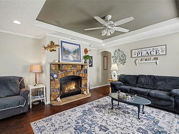 5th image of 524 Garren Rd