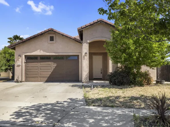 1027 Winter Ln, Patterson, CA 95363