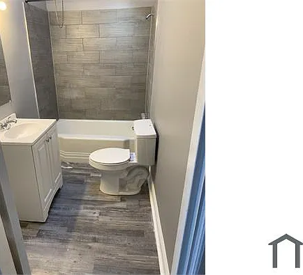 6111 Locust St #6111 — Photo 8
