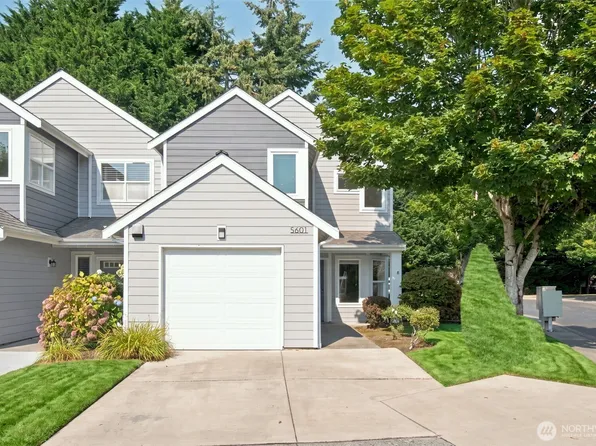 5601 N Grove Drive, Mukilteo, WA 98275