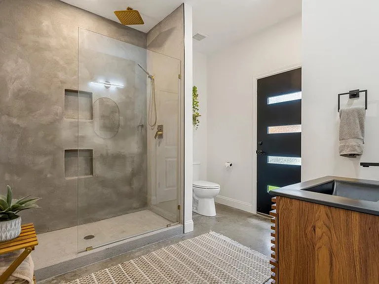 3111 S Gary Ct — Photo 12