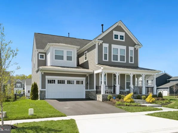 111 Milvian Way SE, Leesburg, VA 20175