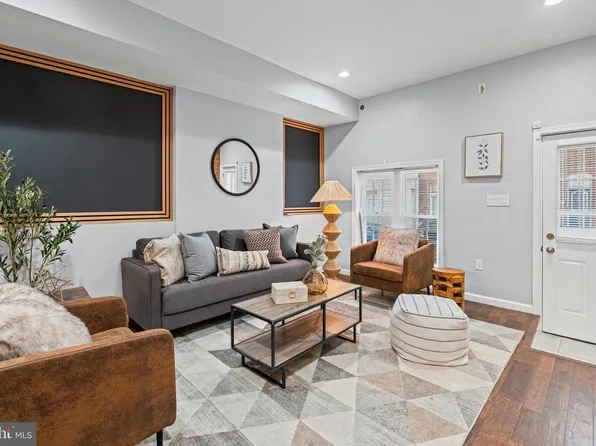 605 N Belnord Ave, Baltimore, MD 21205