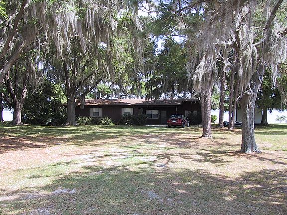 2nd image of 753 Lake Agnes Dr