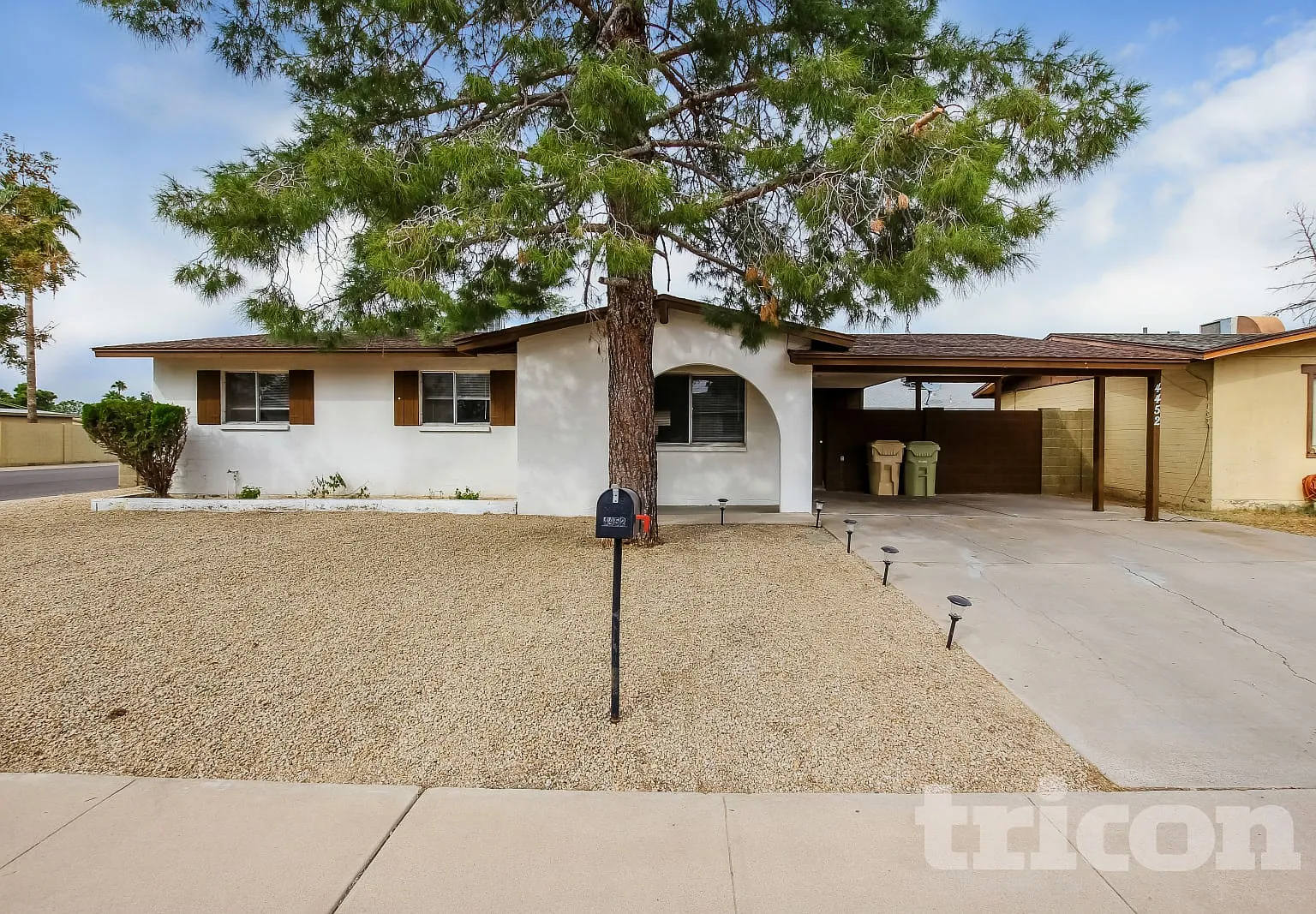 4452 W Sanna Street Glendale AZ — Photo 1