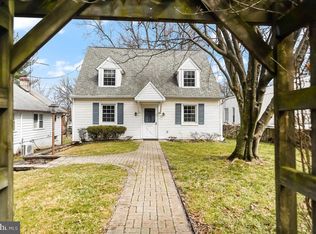 951 Radnor Rd, Wayne, PA 19087