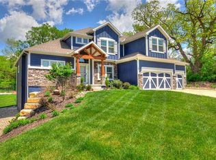1580 Sugar Maple Ln, Liberty, MO 64068