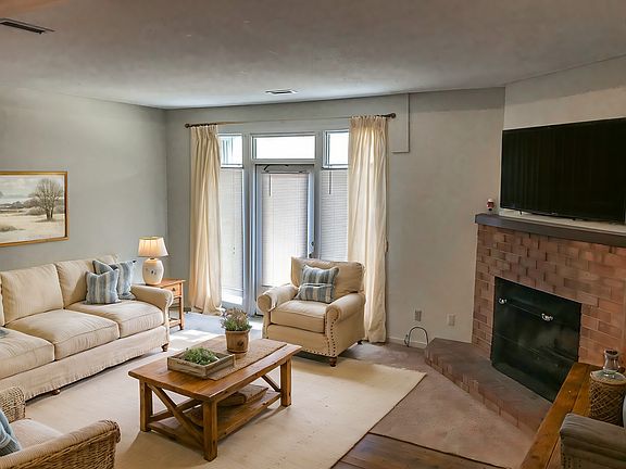 4th image of 230 Westbrooke Dr