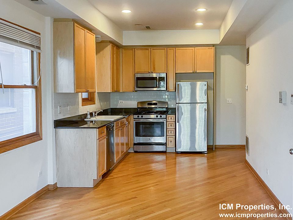 1st image of 1322 W Diversey Pkwy #2