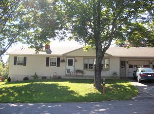 7 Reservoir Ave, Lewiston, ME 04240