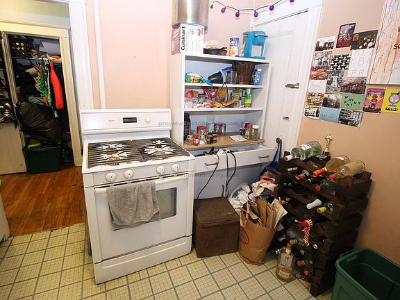 4th image of 1762 Commonwealth Ave #54