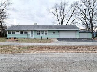 2779 River Rd, Kankakee, IL 60901