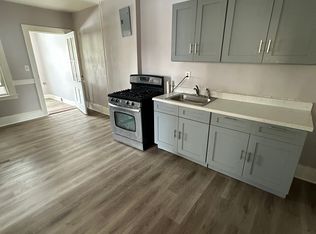 144 New Britain Ave APT 2, Hartford, CT 06106