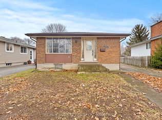 6183 Johnson Dr, Niagara Falls, ON L2J 3J6