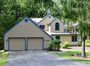 2173 Oak Hill Dr, Buck Hill Falls, PA