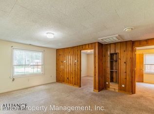 513 Fremont St, Manhattan, KS 66502