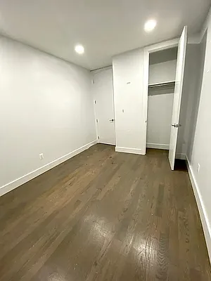 Rented by Brickview NYC Realty NYV LLC | media 9