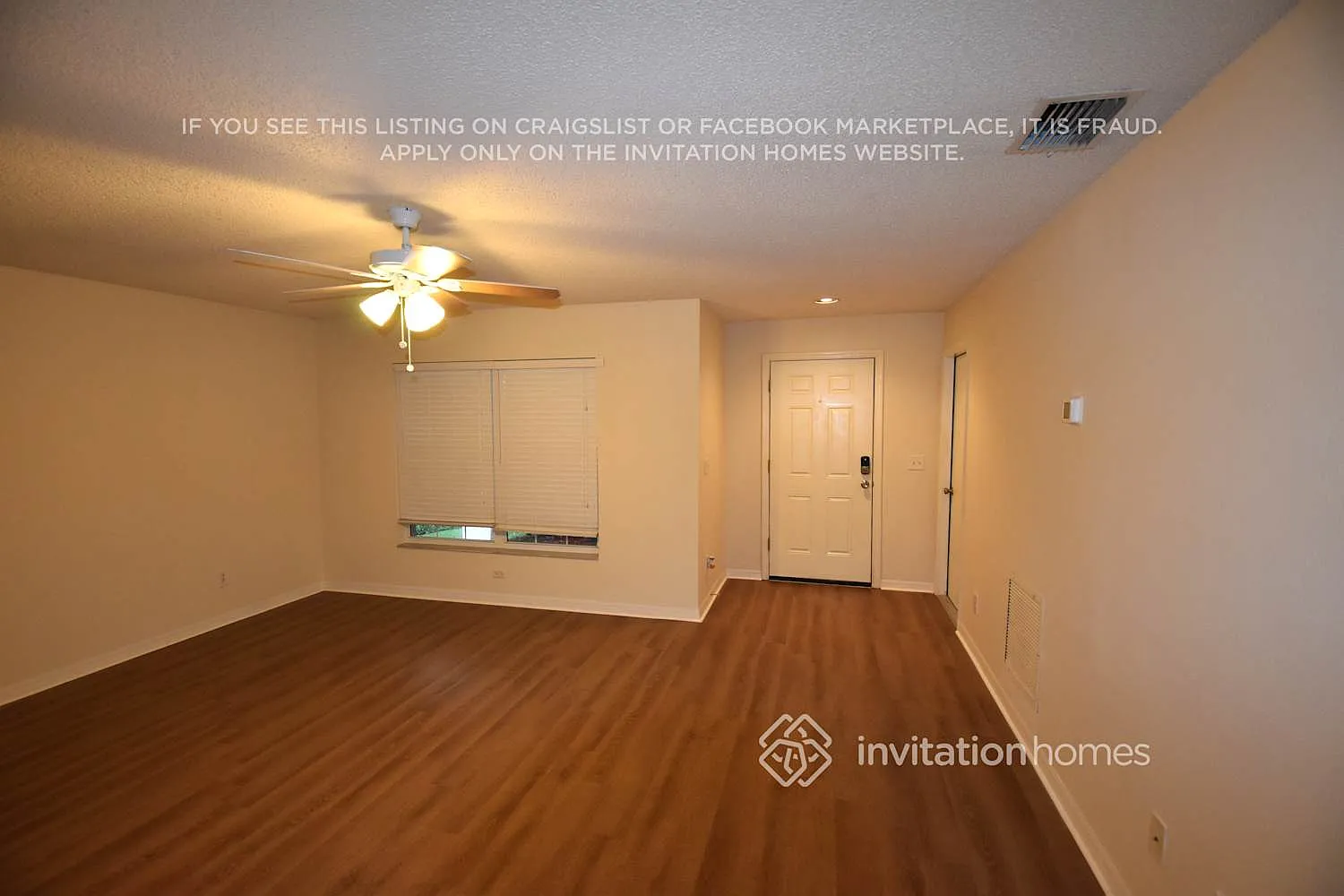 607 Cape Cod Cir Valrico, FL 33594 — Photo 2