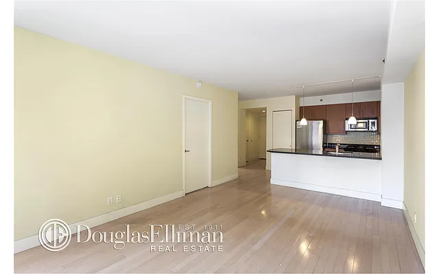 Rented by Douglas Elliman | media 25