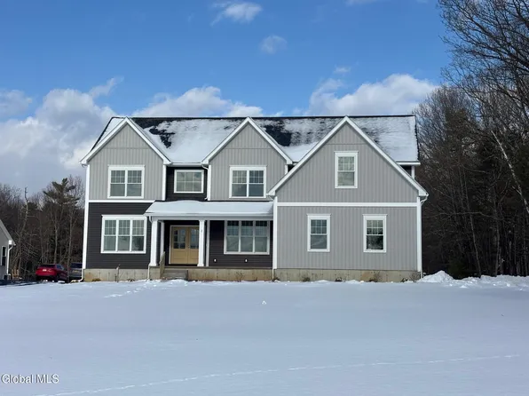 14 Brookhaven Court, Saratoga Springs, NY 12866