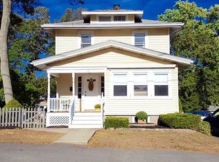 31 Burroughs Rd, Braintree, MA 02184