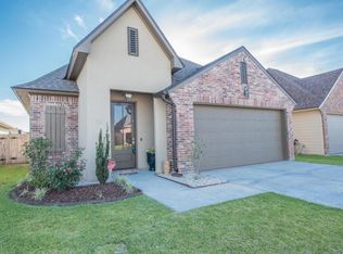 104 Biscayne Ln, Lafayette, LA 70508