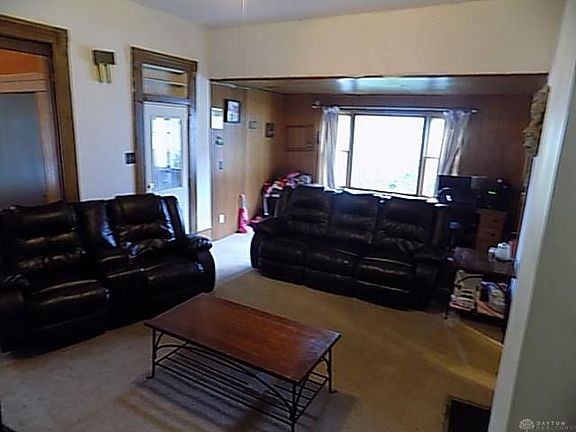 3rd image of 111 Anderson Ave