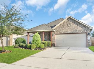 8711 Auburn Mane Dr, Tomball, TX 77375