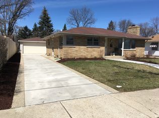 4474 67th St, Kenosha, WI 53142
