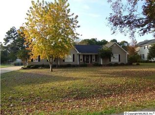 1711 Walnut St, Albertville, AL 35950