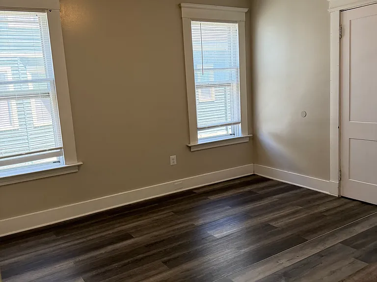 119 Hobart St #2 — Photo 9